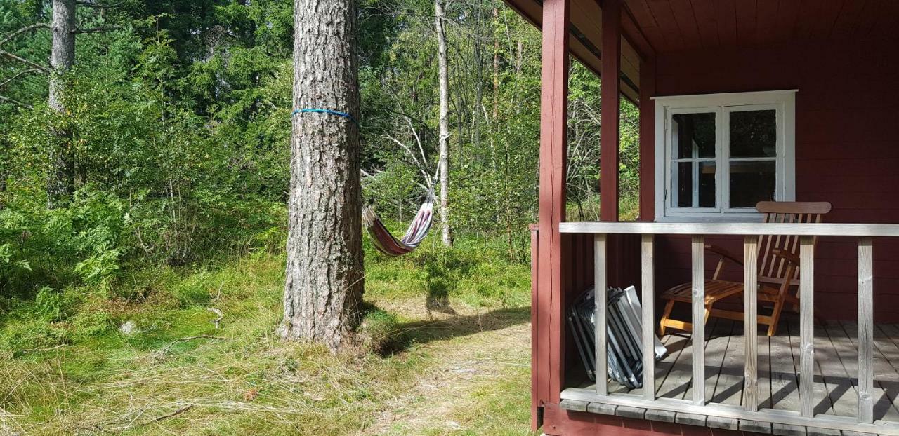 Cozy Cottage In The Woods, Near Dyreparken In Kristiansand, Lake Lolandsvannet Ovrebo Eksteriør billede